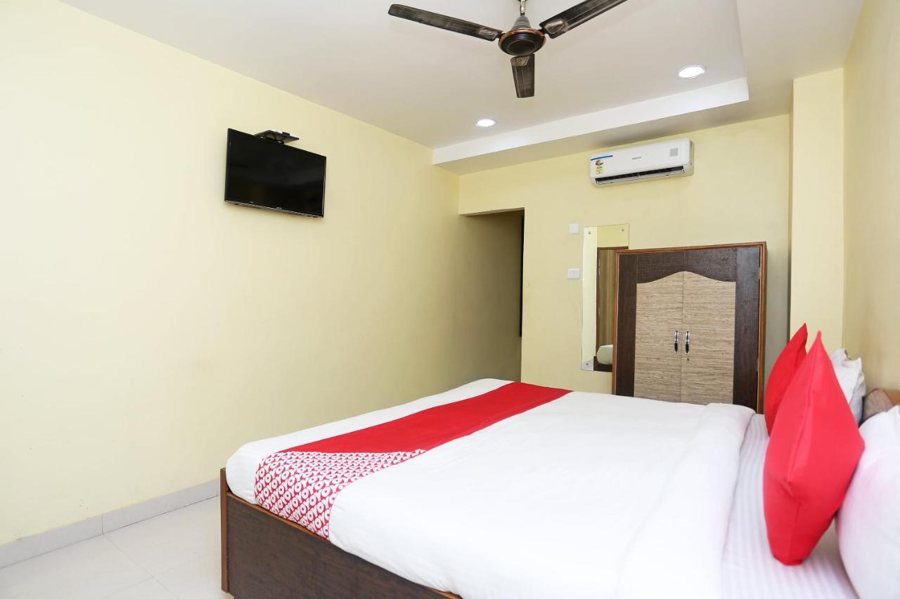 Oyo 15355 Govind Guest House جوراكبور المظهر الخارجي الصورة
