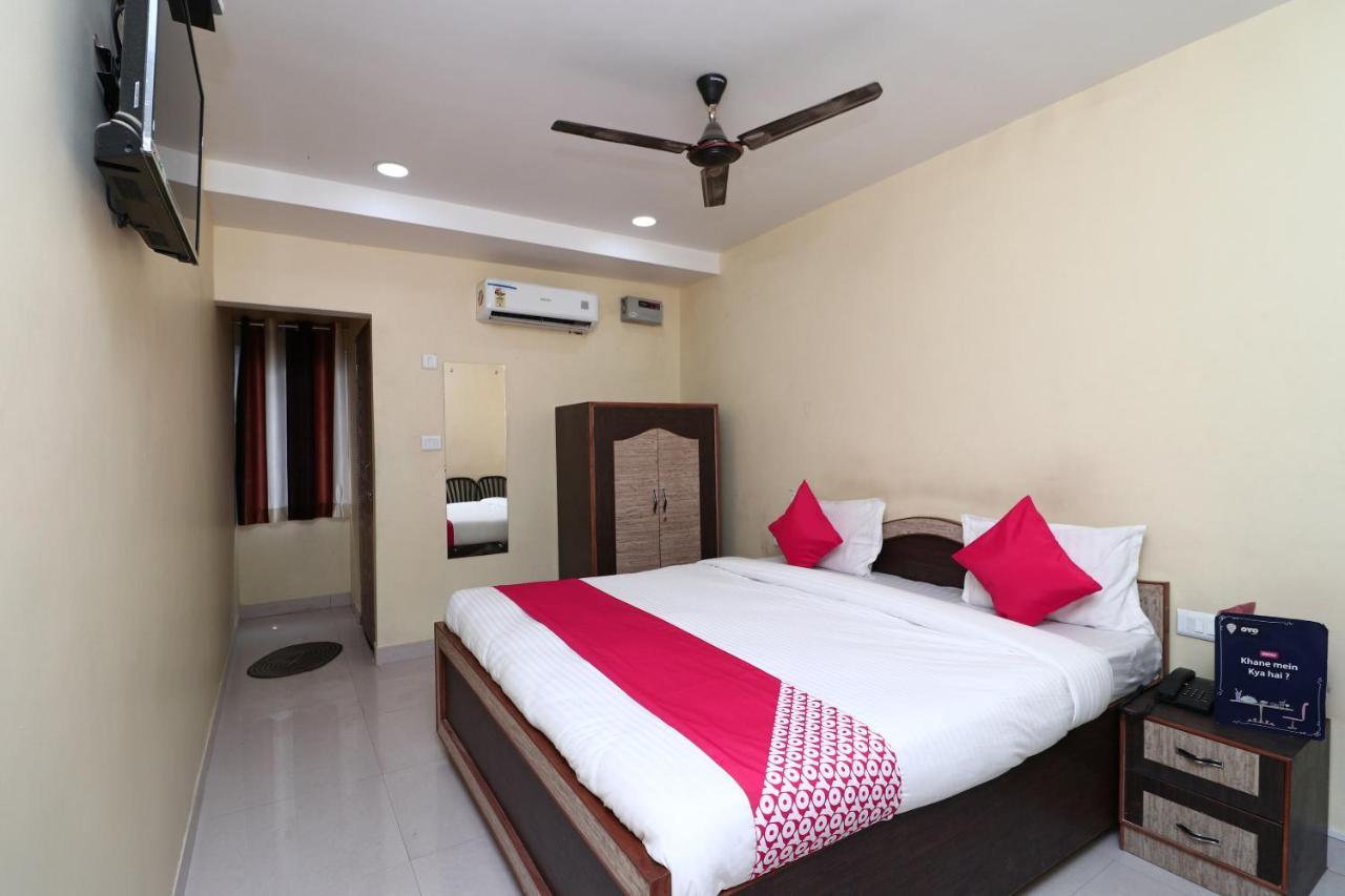 Oyo 15355 Govind Guest House جوراكبور المظهر الخارجي الصورة